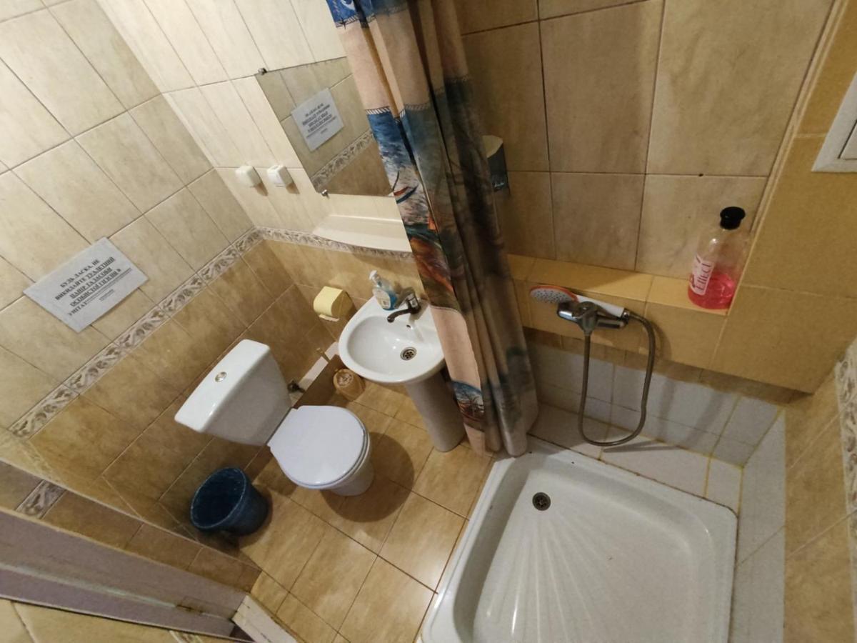 Готель-Маєток Lipiny Exteriör bild
